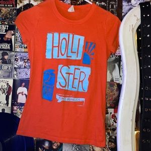 2000’s hollister shirt